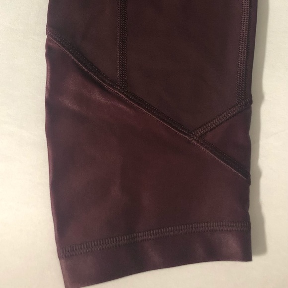 LULULEMON ATHLETIC. Excellent condition Used - Picture 4 of 14